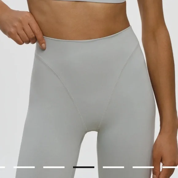 NWOT NORBO Accent Leggings in Grey Size Small - Picture 5 of 9